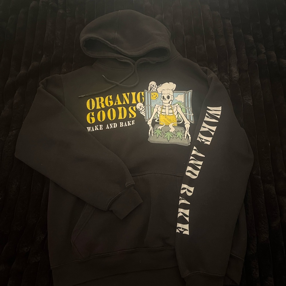 Eighty Eight Black Hoodie with Graphic Print